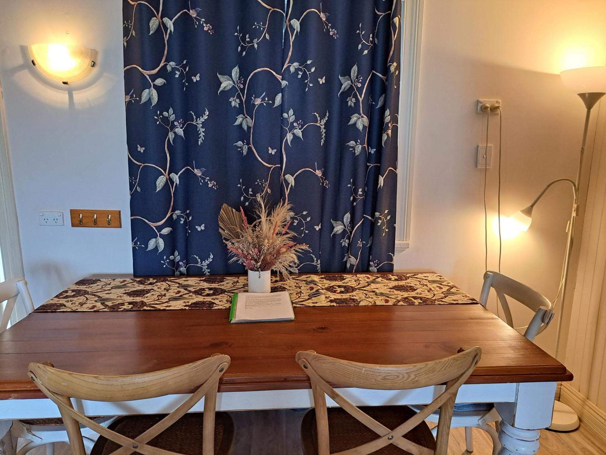 Brookvale House Balingup Guest House Bilik gambar